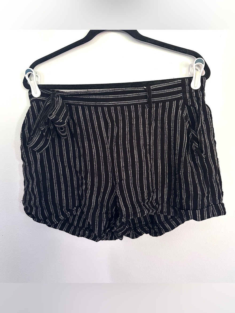 Striped linen shorts